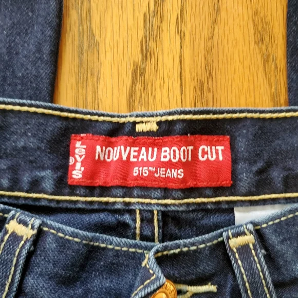 Levis 515 Nouveau boot jeans. Low-rise aize 4. - Picture 4 of 9